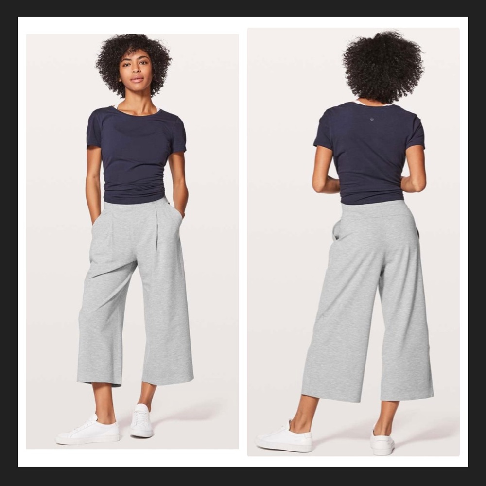 Lululemon Can You Feel The Pleat Crop * 21" Heathered Power Grey sweatpants